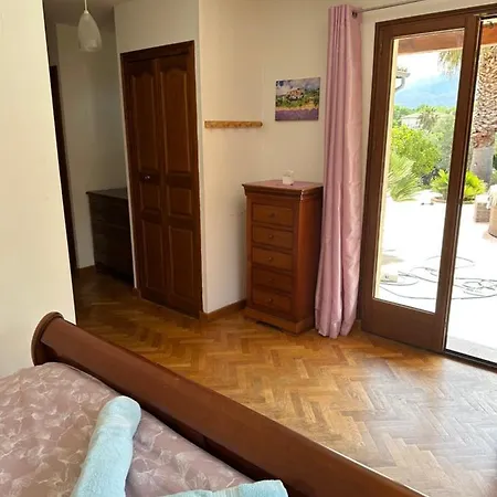 Luxury With Amazing Views In 3200m2 *